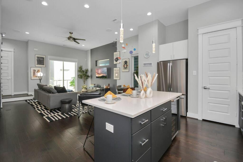 Сasa de vacaciones Mohr Haus - Walk To Nrg Stadium - Medical Center - Sleeps 8 Houston